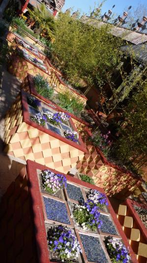 Jardins secrets : fleurs, décors, architecture...