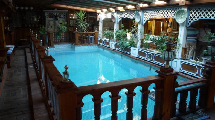 Jardins Secrets - La piscine réservée aux propriétaires des lieux