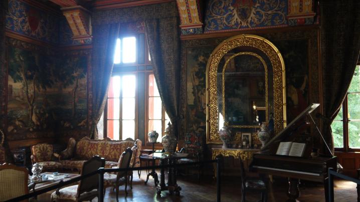 Chateau de Pupetieres - Grand Salon